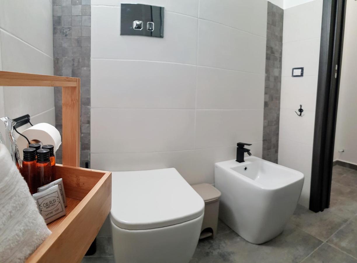 Cavour 45 - Ortigia Apartments Syracuse Eksteriør bilde