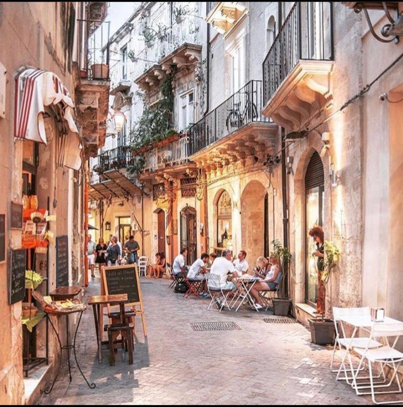 Cavour 45 - Ortigia Apartments Syracuse Eksteriør bilde